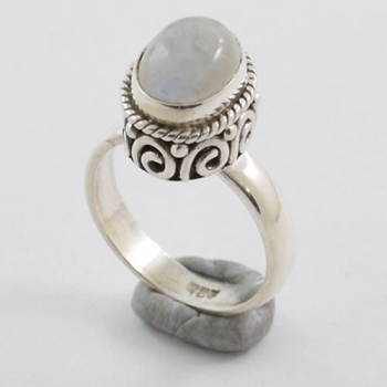 Pure silver rainbow moonstone ring for women